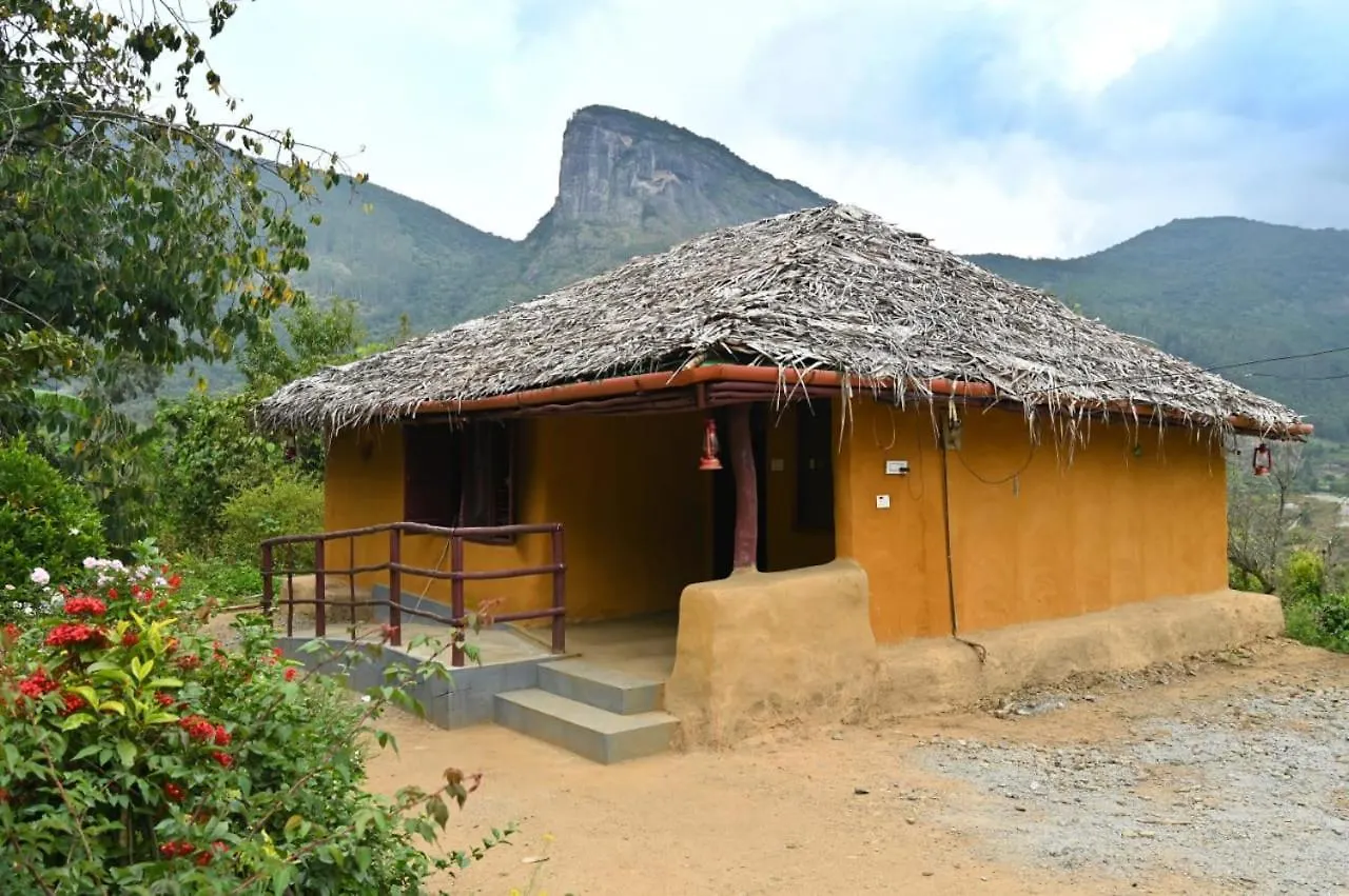 Sunflower Mud House Kanthalloor Villa India